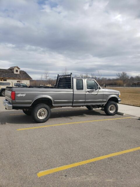 1992 Gray Ford F-250 Extended Cab Pickup
