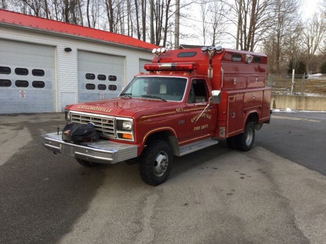 1986 Red Ford F-350