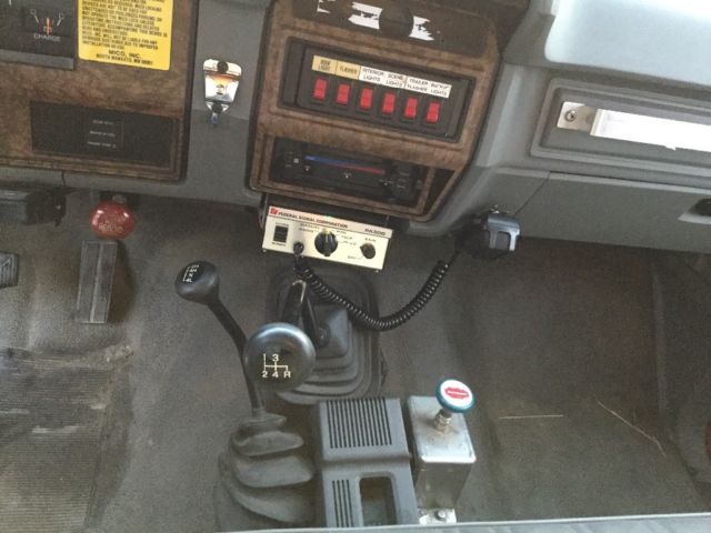 1986 Red Ford F-350