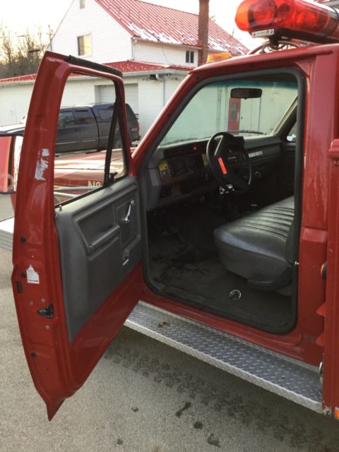 1986 Red Ford F-350