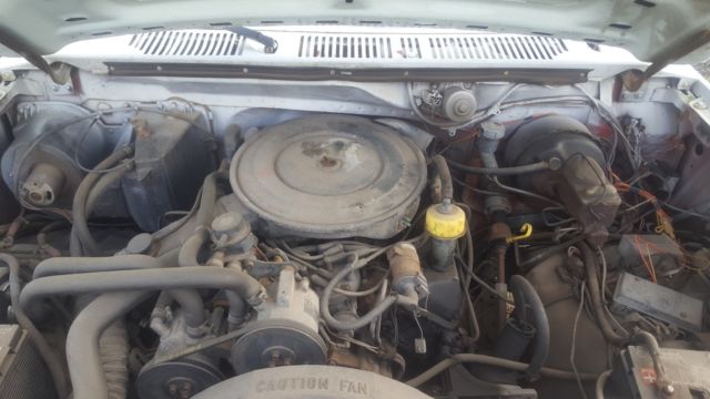 1986 White & Blue Ford F-350