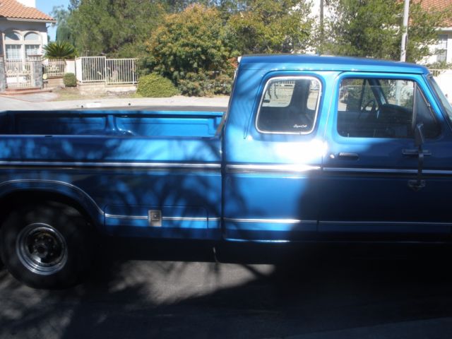 1978 Blue Ford F-350 Crew Cab Pickup