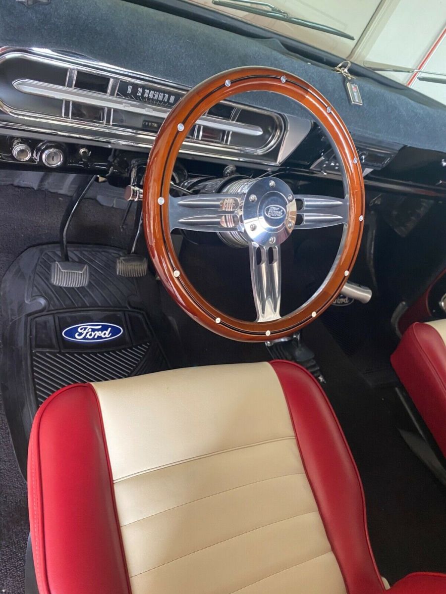 1970 Orange Ford F-100 Standard Cab Pickup