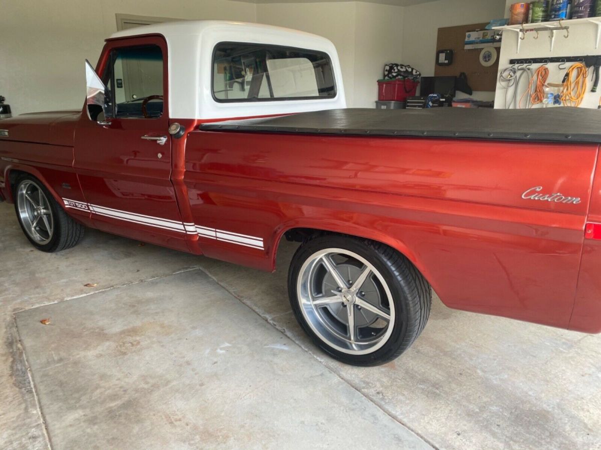 1970 Orange Ford F-100 Standard Cab Pickup