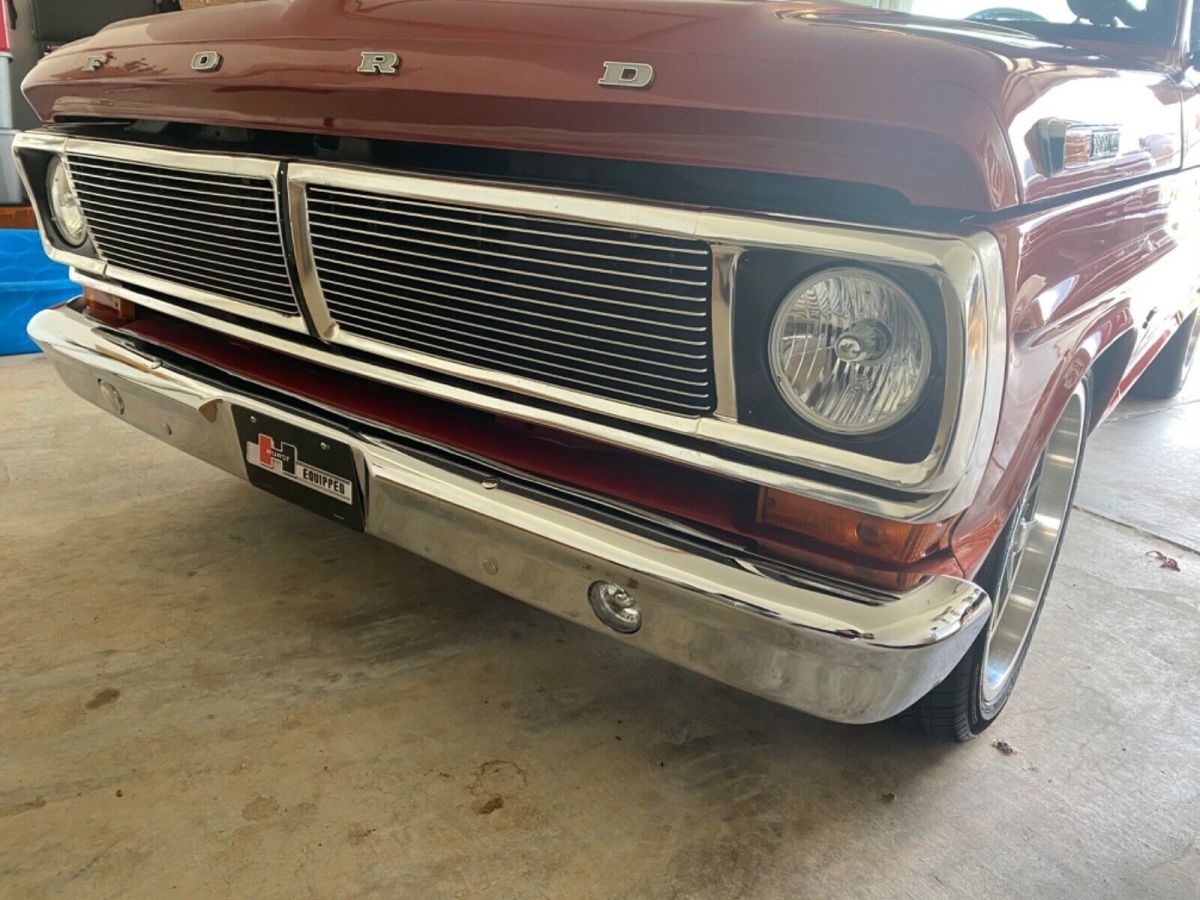 1970 Orange Ford F-100 Standard Cab Pickup