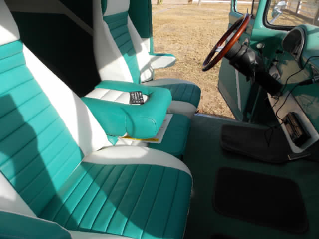 1956 Green Ford F-100 Wagon