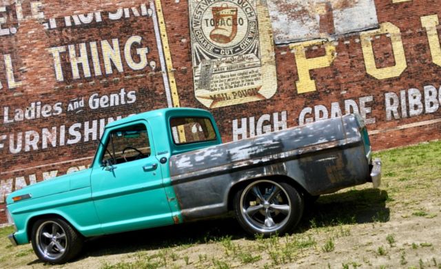 1968 Lunar green Ford F-100 Standard Cab Pickup