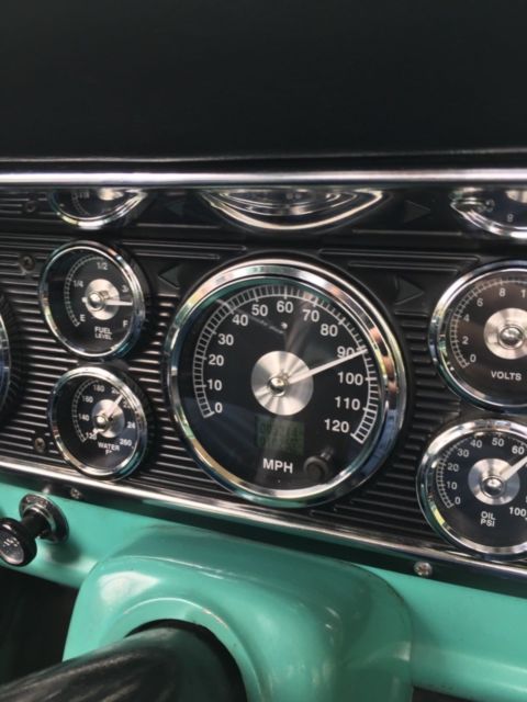 1968 Lunar green Ford F-100 Standard Cab Pickup