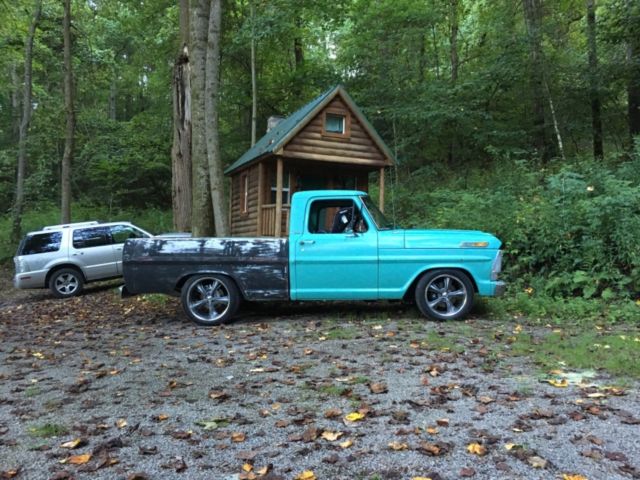 1968 Lunar green Ford F-100 Standard Cab Pickup