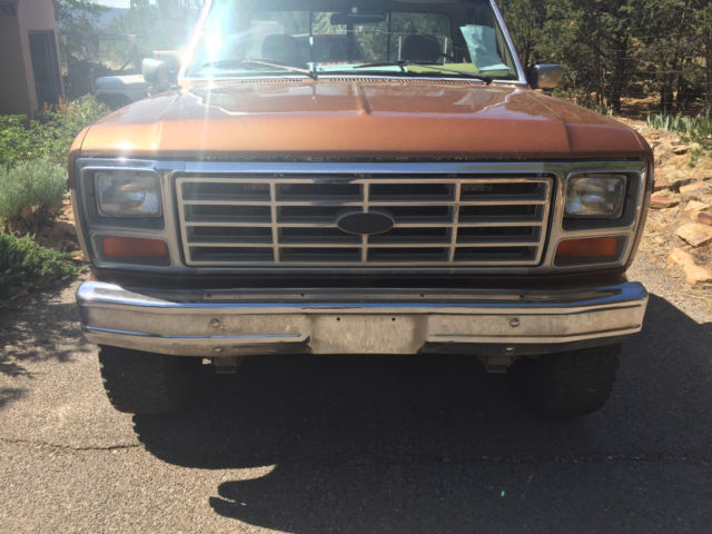 1985 Brown Ford F-250 Single Cab