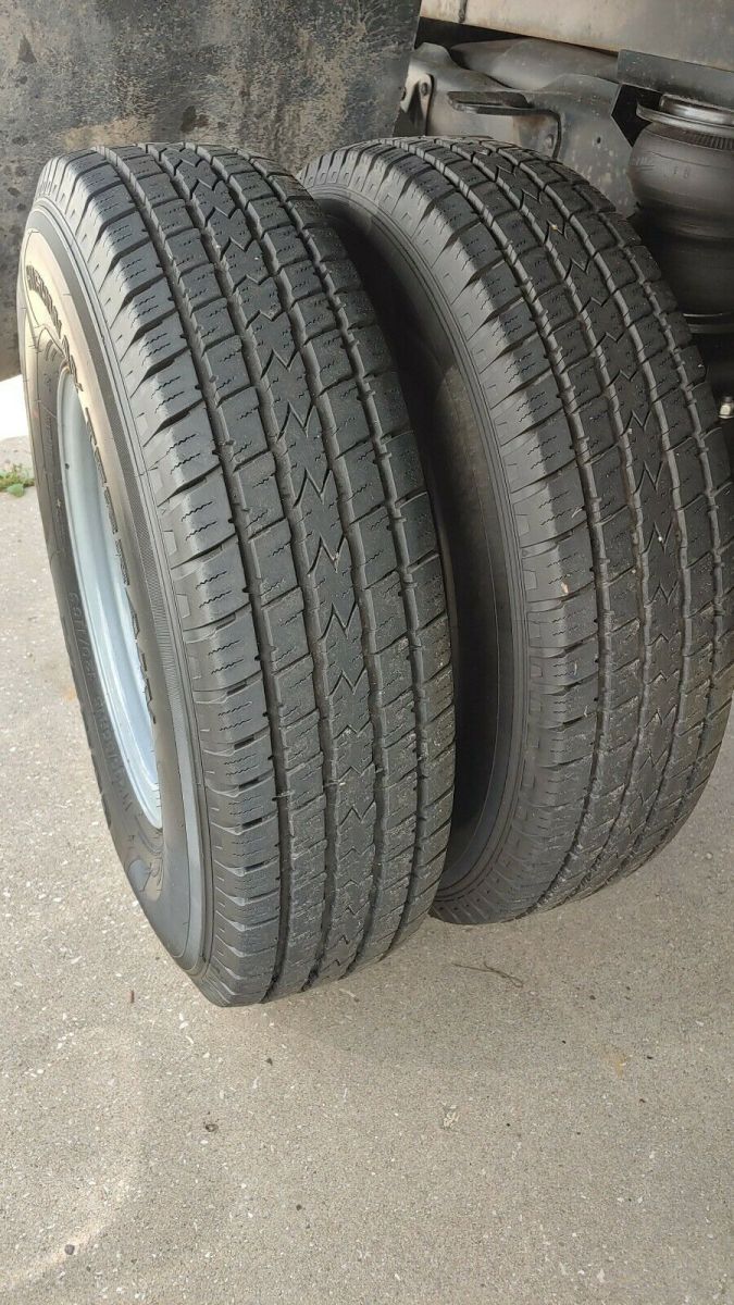 1992 White Ford F-350 Crew Cab Pickup