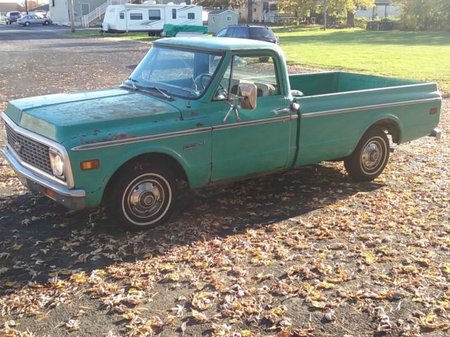 1972 Teal Chevrolet C-10 Standard Cab Pickup