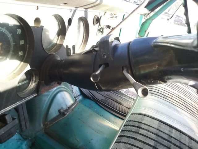 1972 Teal Chevrolet C-10 Standard Cab Pickup