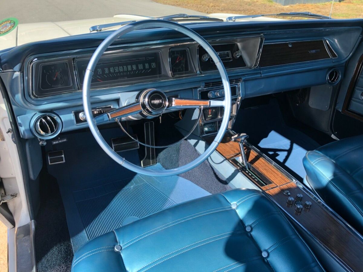 1966 White Chevrolet Caprice Coupe