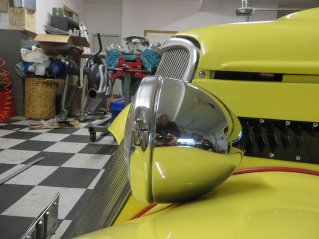 1933 Kandy Apple Red Ford FACTORY FIVE Coupe