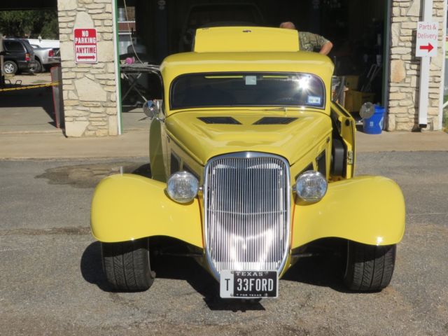 1933 Kandy Apple Red Ford FACTORY FIVE Coupe