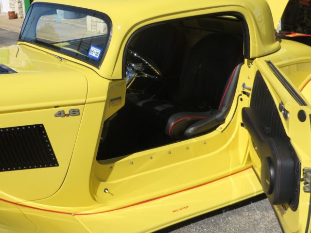 1933 Kandy Apple Red Ford FACTORY FIVE Coupe
