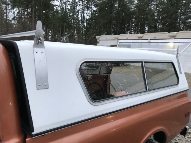 1972 Orange Chevrolet C-10 Cab & Chassis