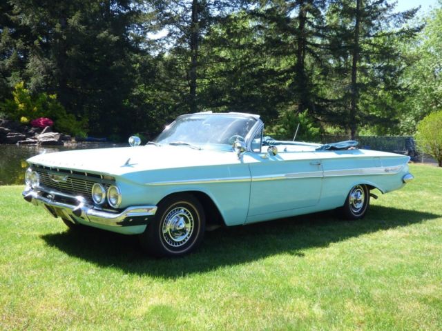 1961 Chevrolet Impala Convertible