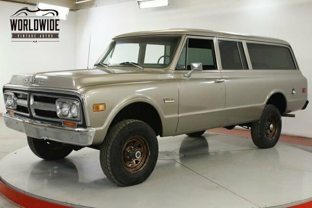 1972 GMC Suburban SUV