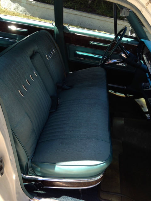 1967 White Chrysler New Yorker Sedan 4 door