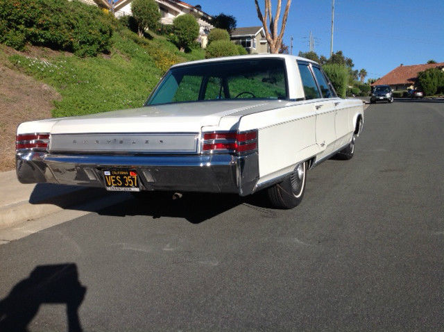 1967 White Chrysler New Yorker Sedan 4 door