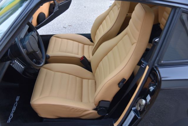 1984 Black Porsche 911