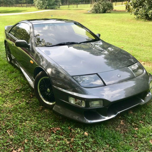 1990 Gray Nissan 300ZX Coupe