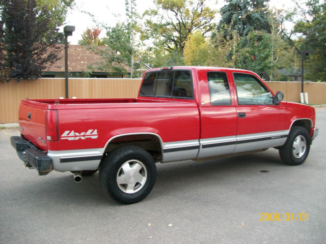 1994 Red GMC Sierra 1500 Extended Cab Pickup