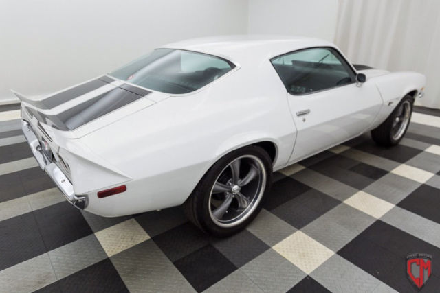 1972 White Chevrolet Camaro Coupe