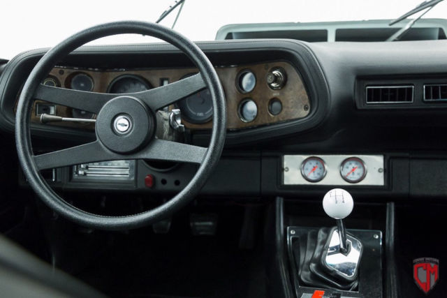 1972 White Chevrolet Camaro Coupe