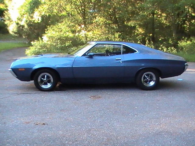 1972 B;lue Ford Torino Fastback