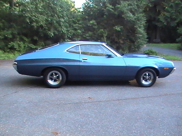 1972 B;lue Ford Torino Fastback