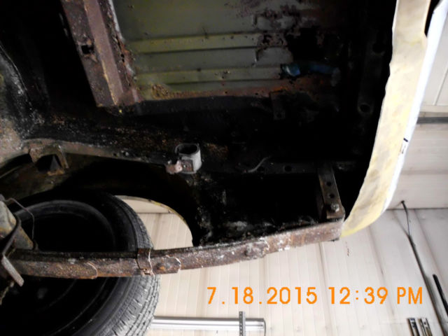 1972 Gold Ford Mustang Fastback