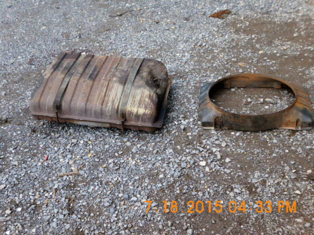 1972 Gold Ford Mustang Fastback