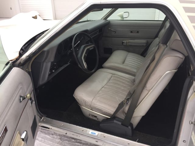 1979 white  Ford Ranchero Cab & Chassis
