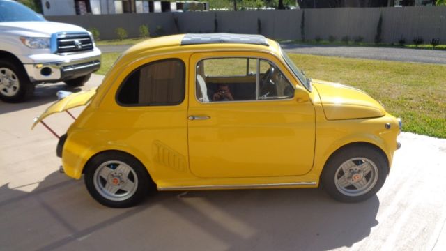 1970 Yellow Fiat 500 coupe
