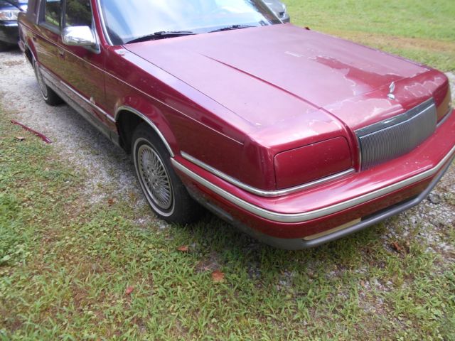 1992 Red Chrysler New Yorker Sedan