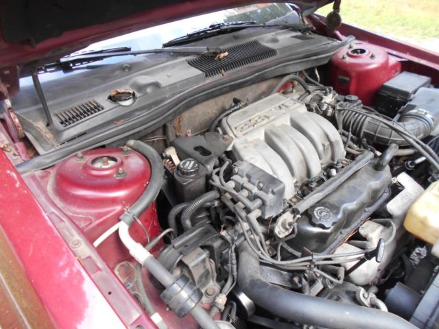 1992 Red Chrysler New Yorker Sedan