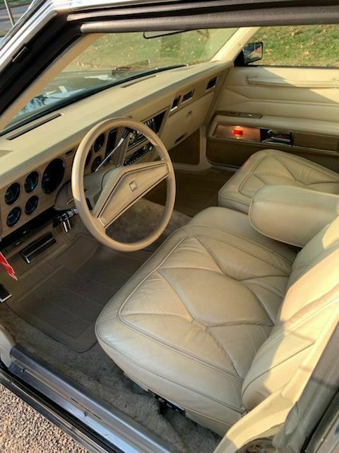 1980 Black Walnut Chrysler New Yorker Sedan