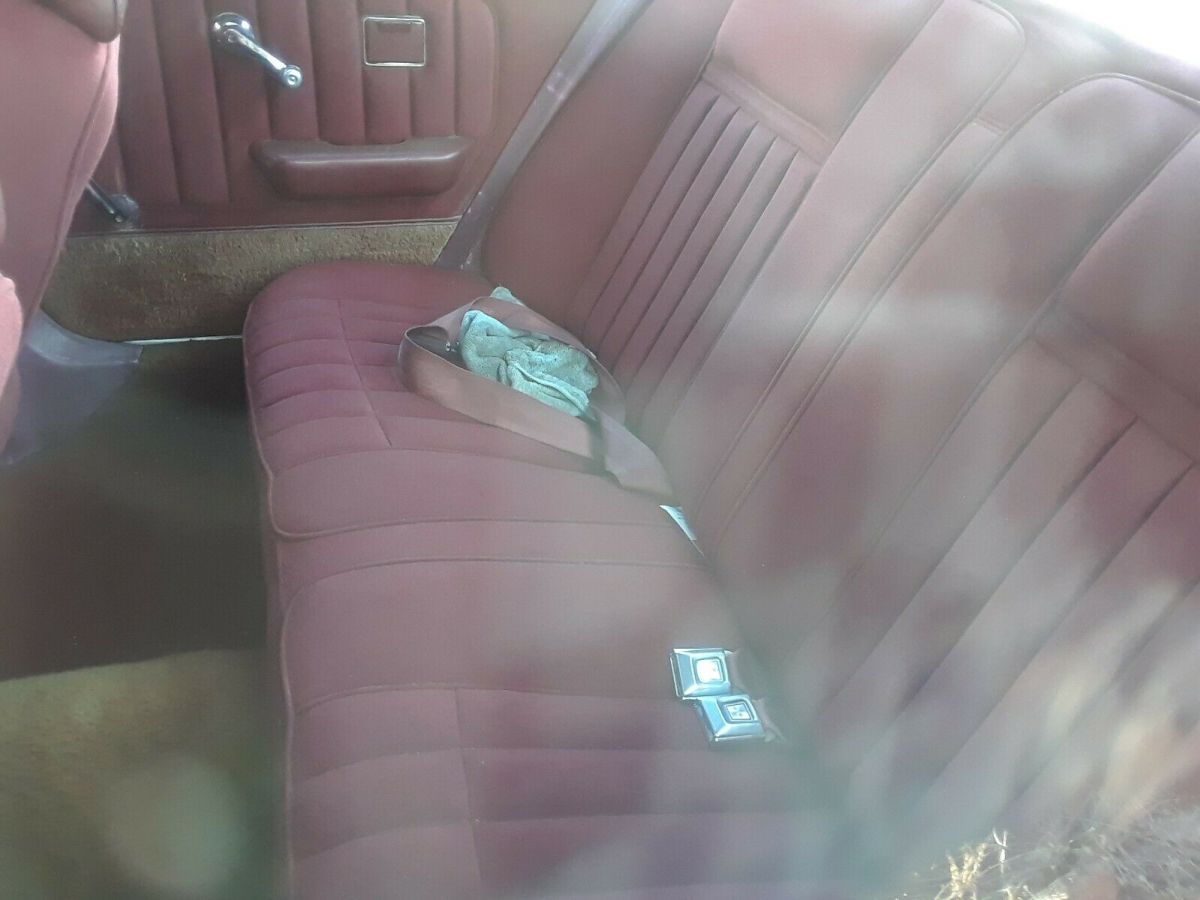 1976 White Ford Granada Sedan