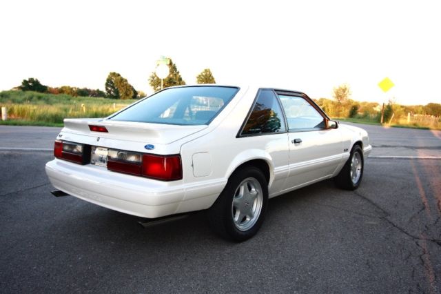 1993 White Ford Mustang Hatchback