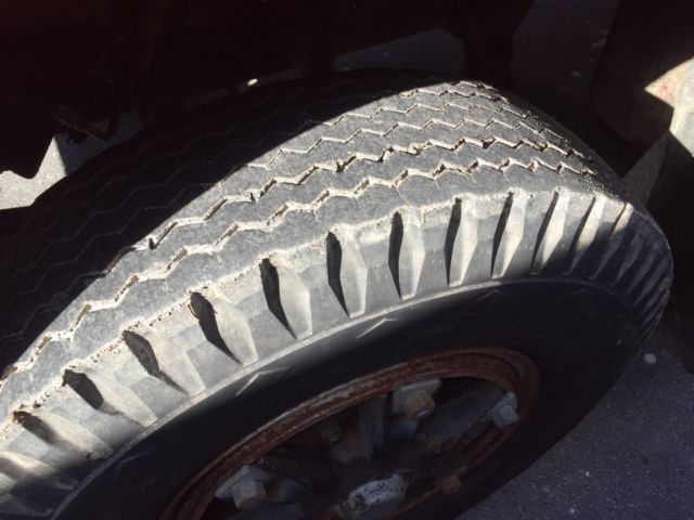 1981 RED Ford FIRE TRUCK FIRE TRUCK