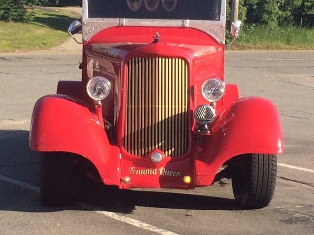 1934 red Dodge fire Truck
