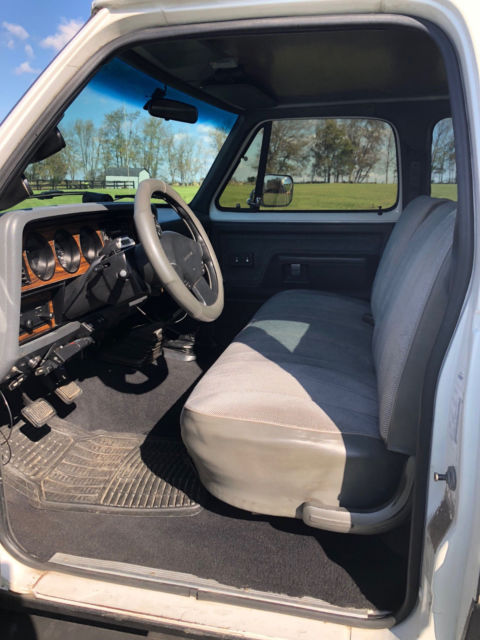 1993 White Dodge W350 Extended Cab Pickup