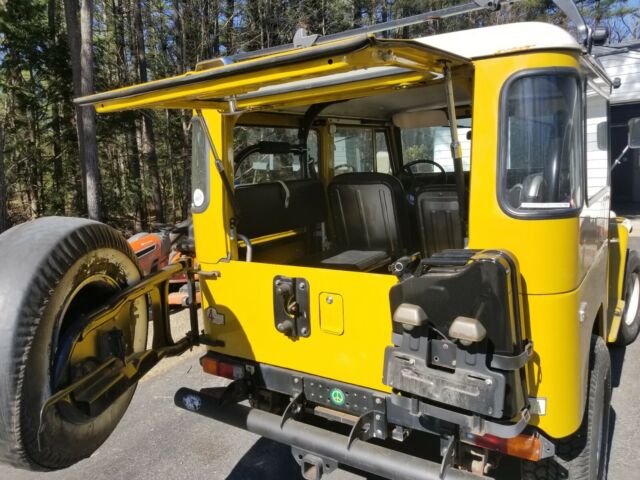 1971 Blue Toyota Land Cruiser SUV
