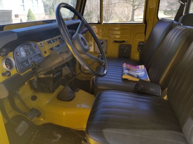 1971 Blue Toyota Land Cruiser SUV