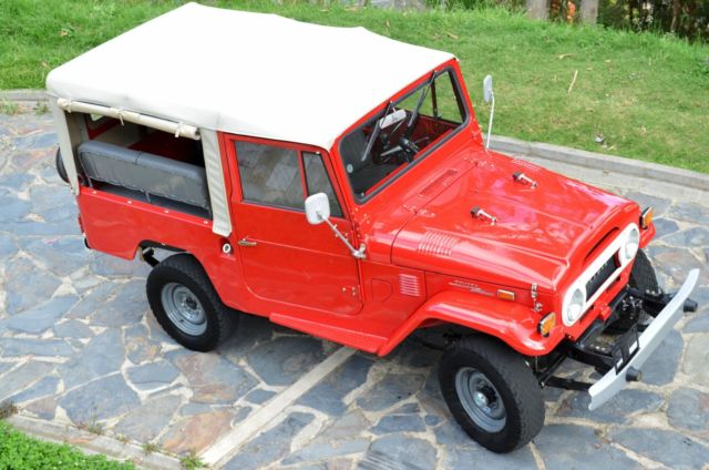 1973 Toyota Land Cruiser Convertible