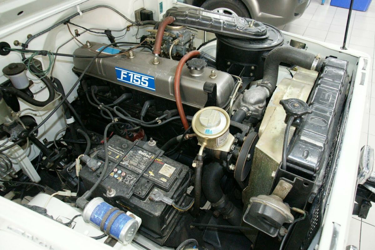 1972 White Toyota Land Cruiser Cab & Chassis