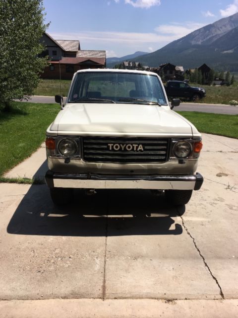 1984 White Toyota Land Cruiser SUV